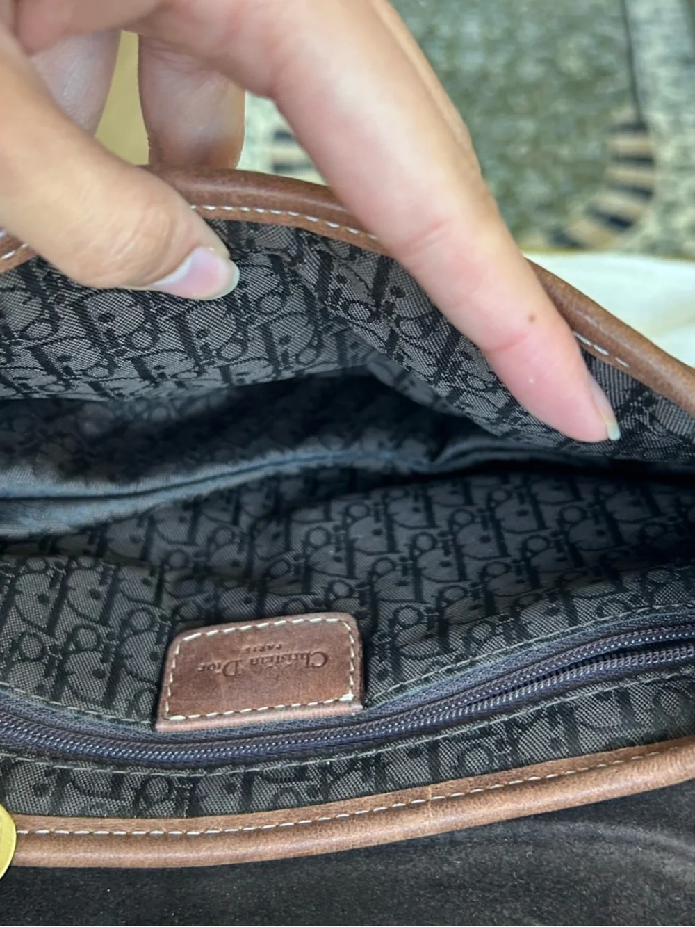 Dior Brown Leather Trim Logo-Print Interior Shoulder Bag - Picture 9 of 10